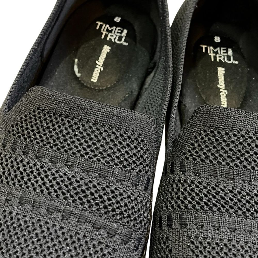 Time and Tru Black Knit Memory Foam Slip-On Women’s Shoe size 8 Comfort Flats